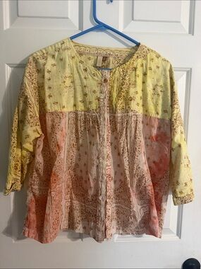 Anthropologie Pilcro Top Yellow & Pink Floral Patchwork Button-Front Women's Top